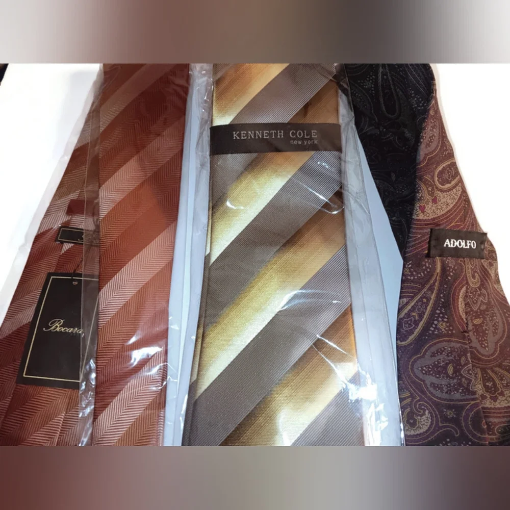 Kenneth Cole Men's Tie Set in Brown, Tan, and Purple & KENNETH COLE KEY FOB - Picture 5 of 7